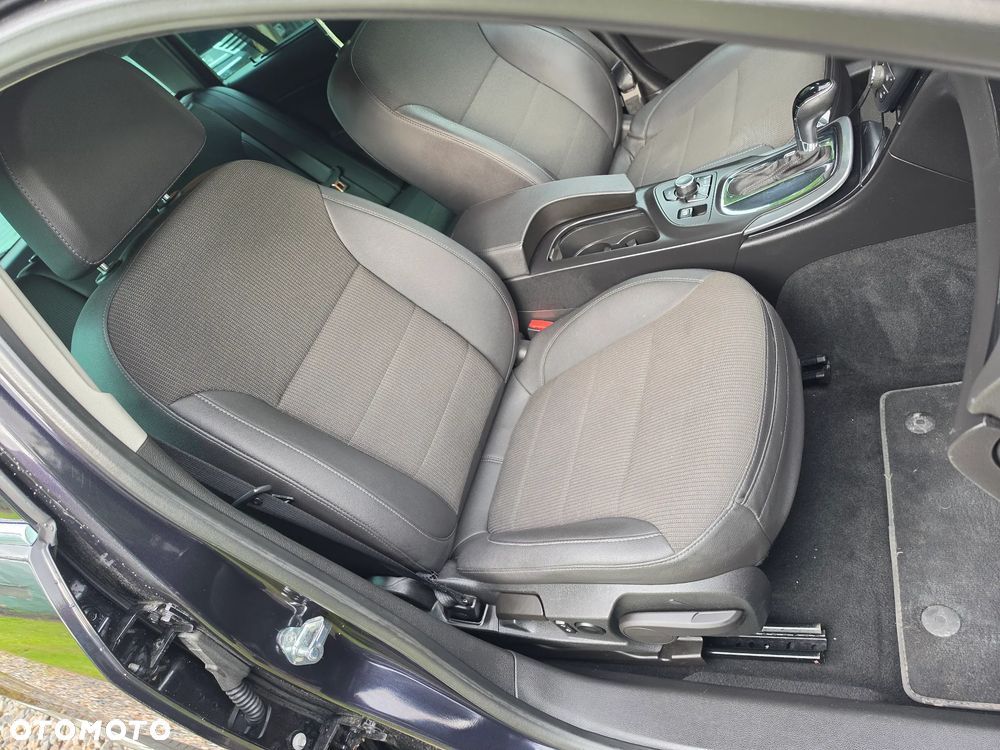 Opel Insignia 2.0 Turbo 4x4 Automatik Cosmo - 35