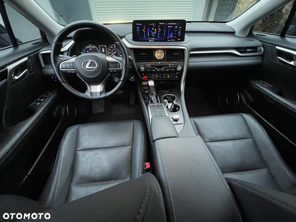 Lexus RX - 20
