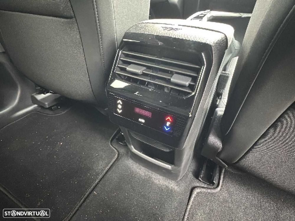 Peugeot E-5008 73 kWh Allure - 15