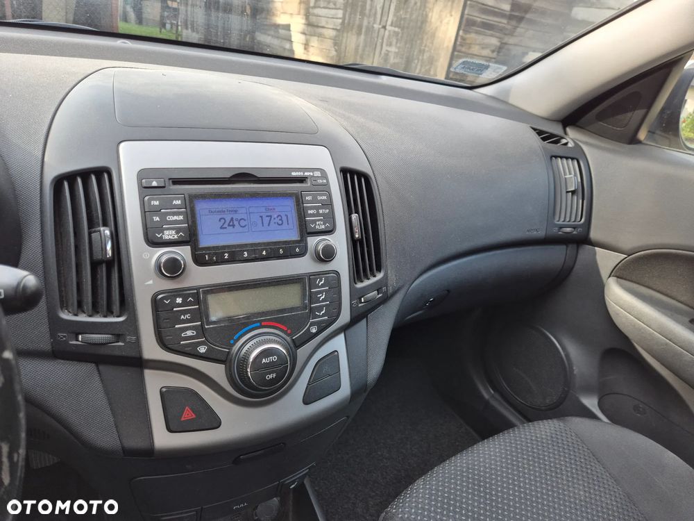 Hyundai i30 1.6 CRDi Blue Classic - 14