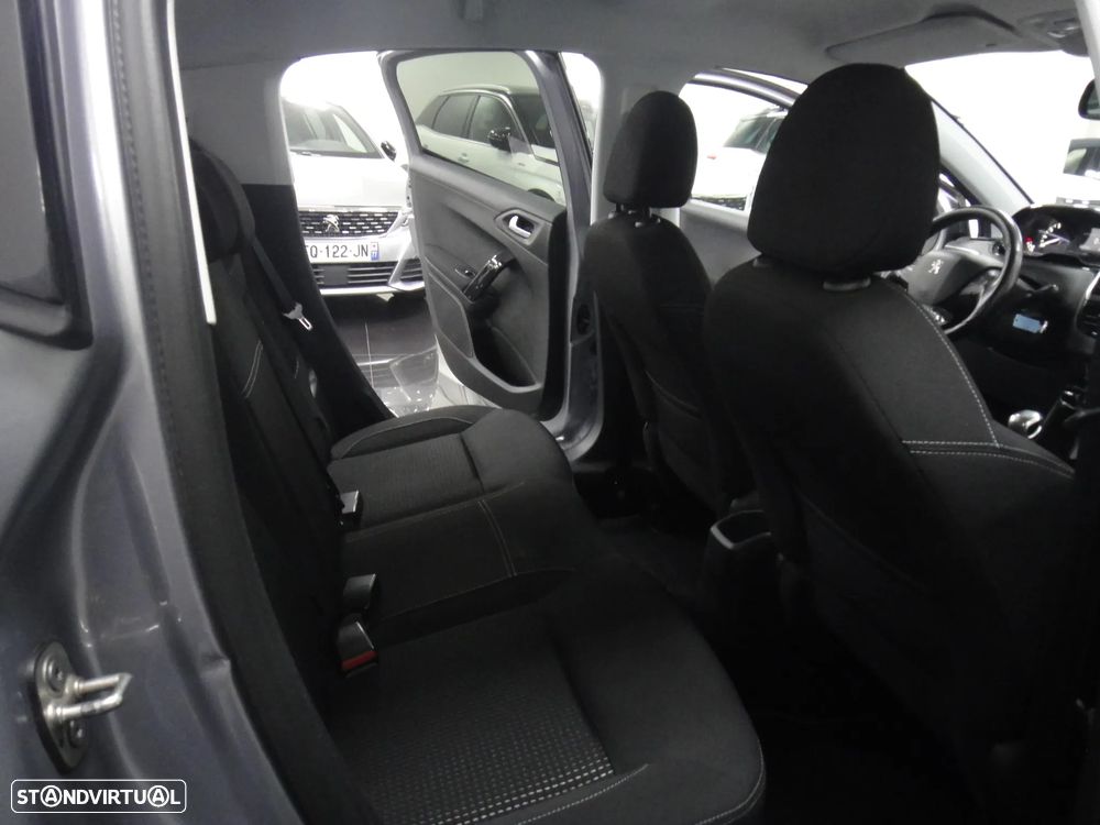 Peugeot 208 PureTech 110 Stop & Start Tech Edition - 15