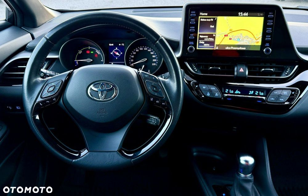 Toyota C-HR - 12
