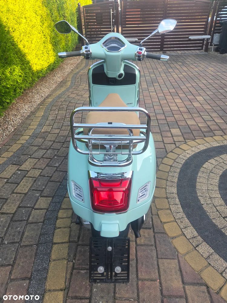 Vespa GTS - 9