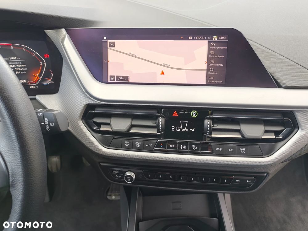 BMW Seria 1 116d Sport Line Shadow - 28
