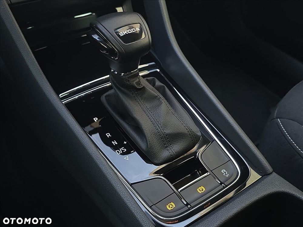 Skoda Karoq 1.5 TSI DSG Ambition - 16