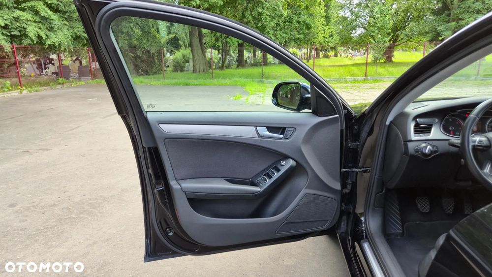 Audi A4 Avant 2.0 TDI - 32
