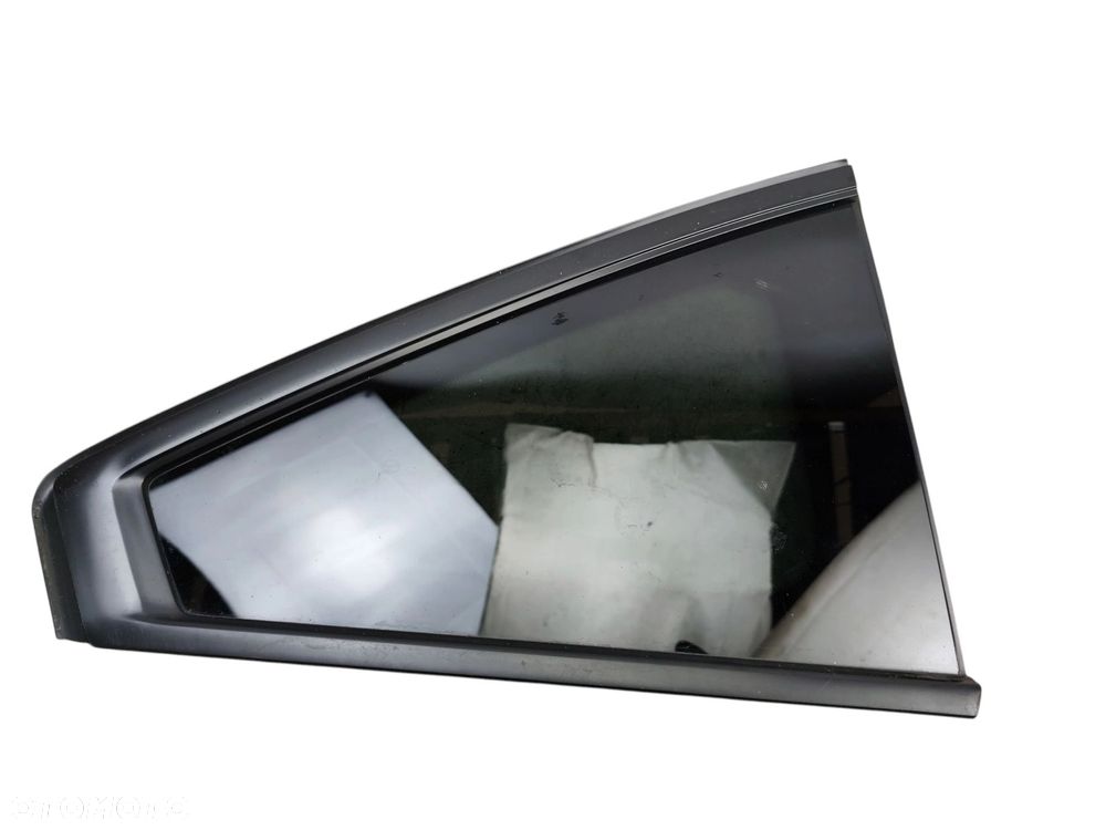 SZYBA KAROSERYJNA PRAWY TYŁ MAZDA MX-30 (2020-) 35.5 kWh 145KM - 2