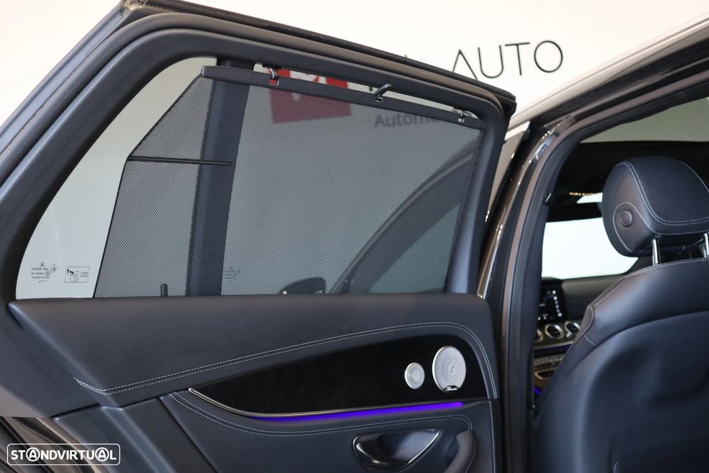 Mercedes-Benz E 300 de AMG Line 4Matic - 13