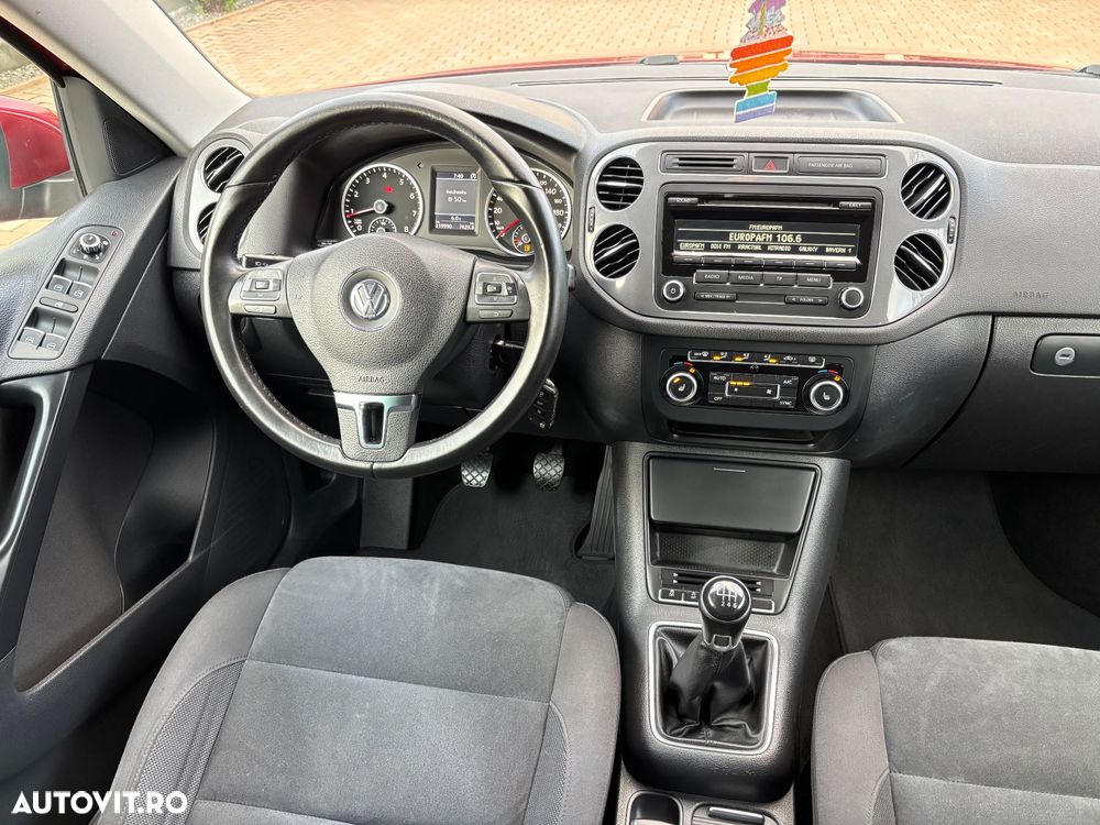 Volkswagen Tiguan 1.4 TSI BlueMotion Technology Sport & Style - 18