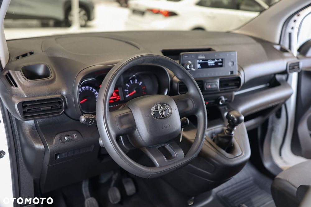 Toyota PROACE CITY - 7