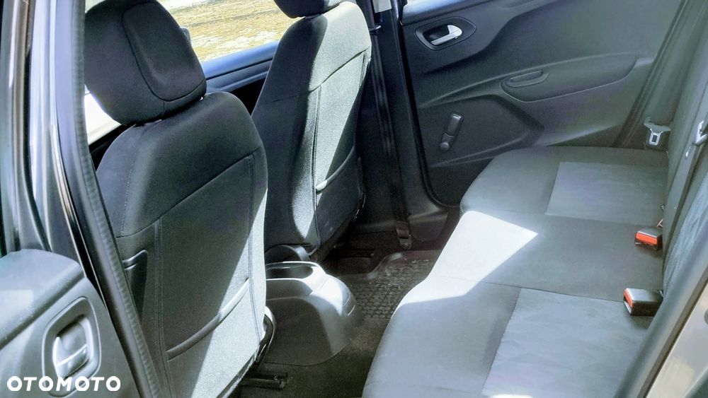 Citroën C-Elysée - 11