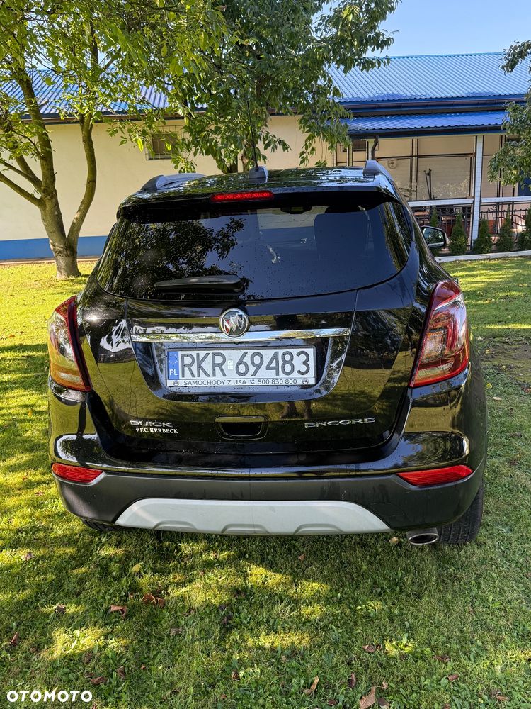 Buick Encore - 12