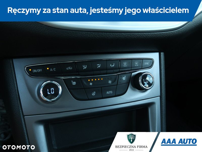 Opel Astra - 16