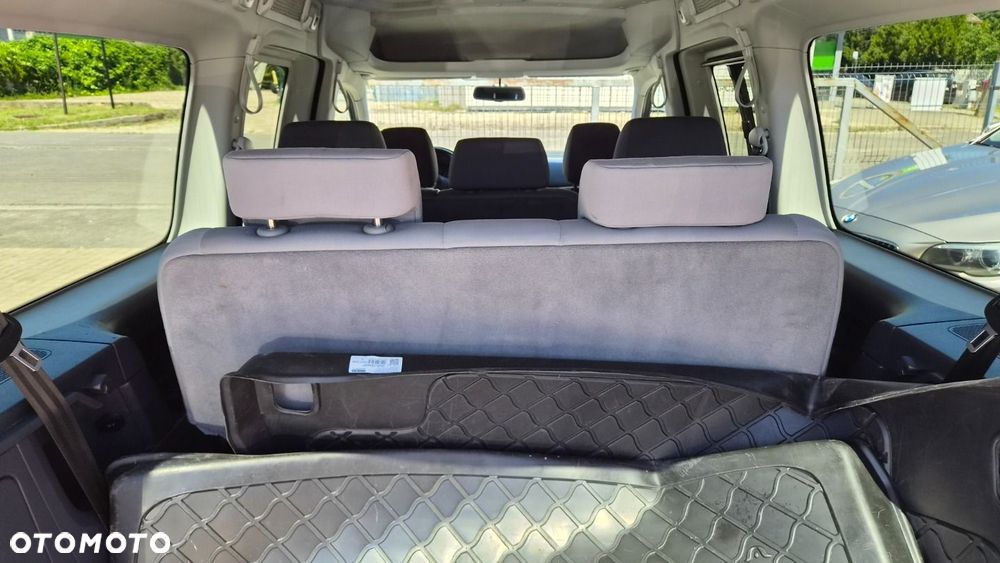 Volkswagen Caddy Maxi Highline DSG - 25