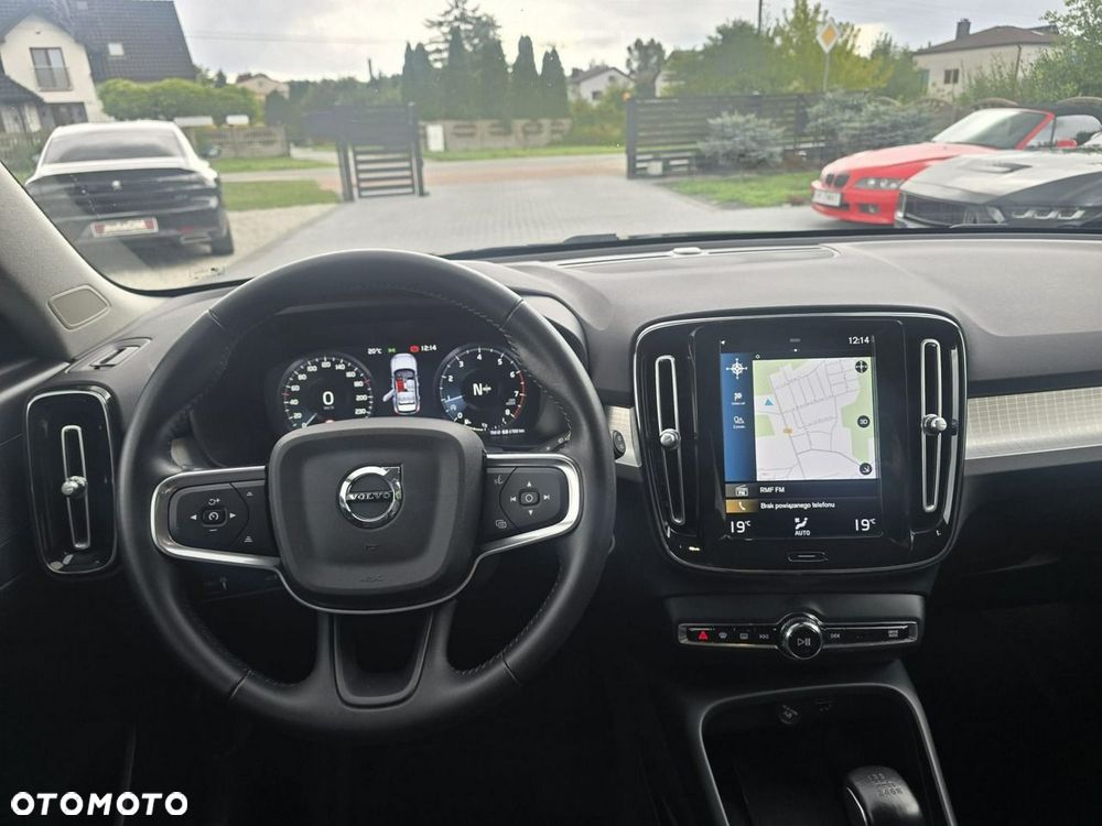 Volvo XC 40 - 12