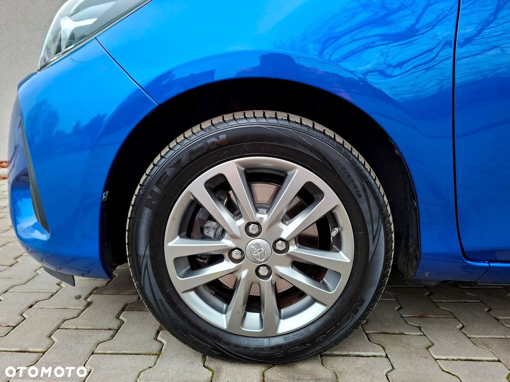 Toyota Yaris 1.5 Premium - 15