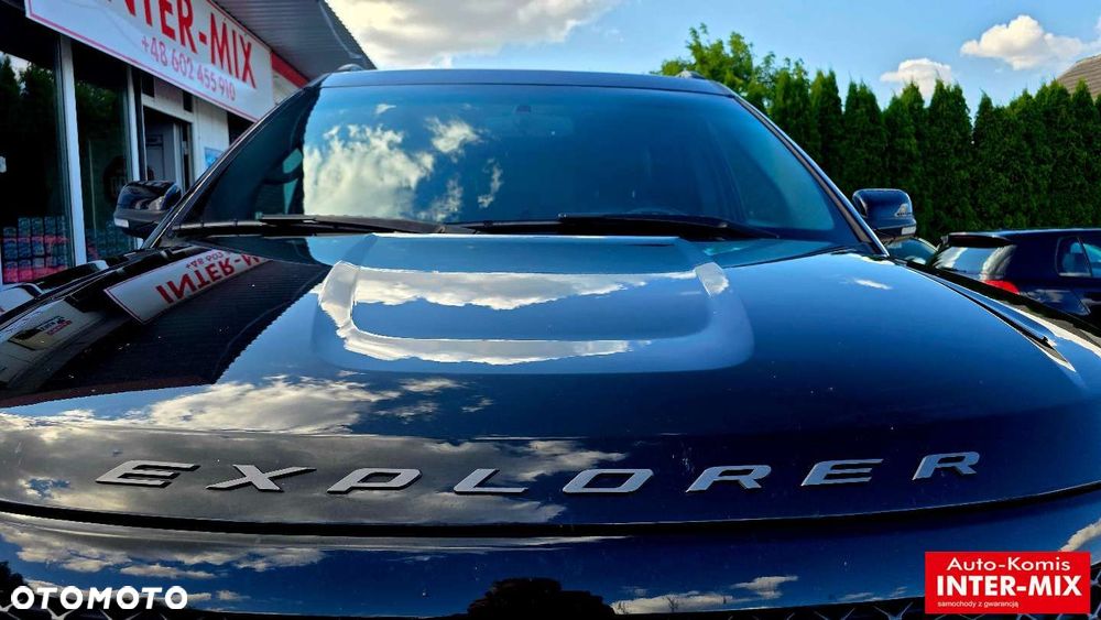 Ford Explorer - 21