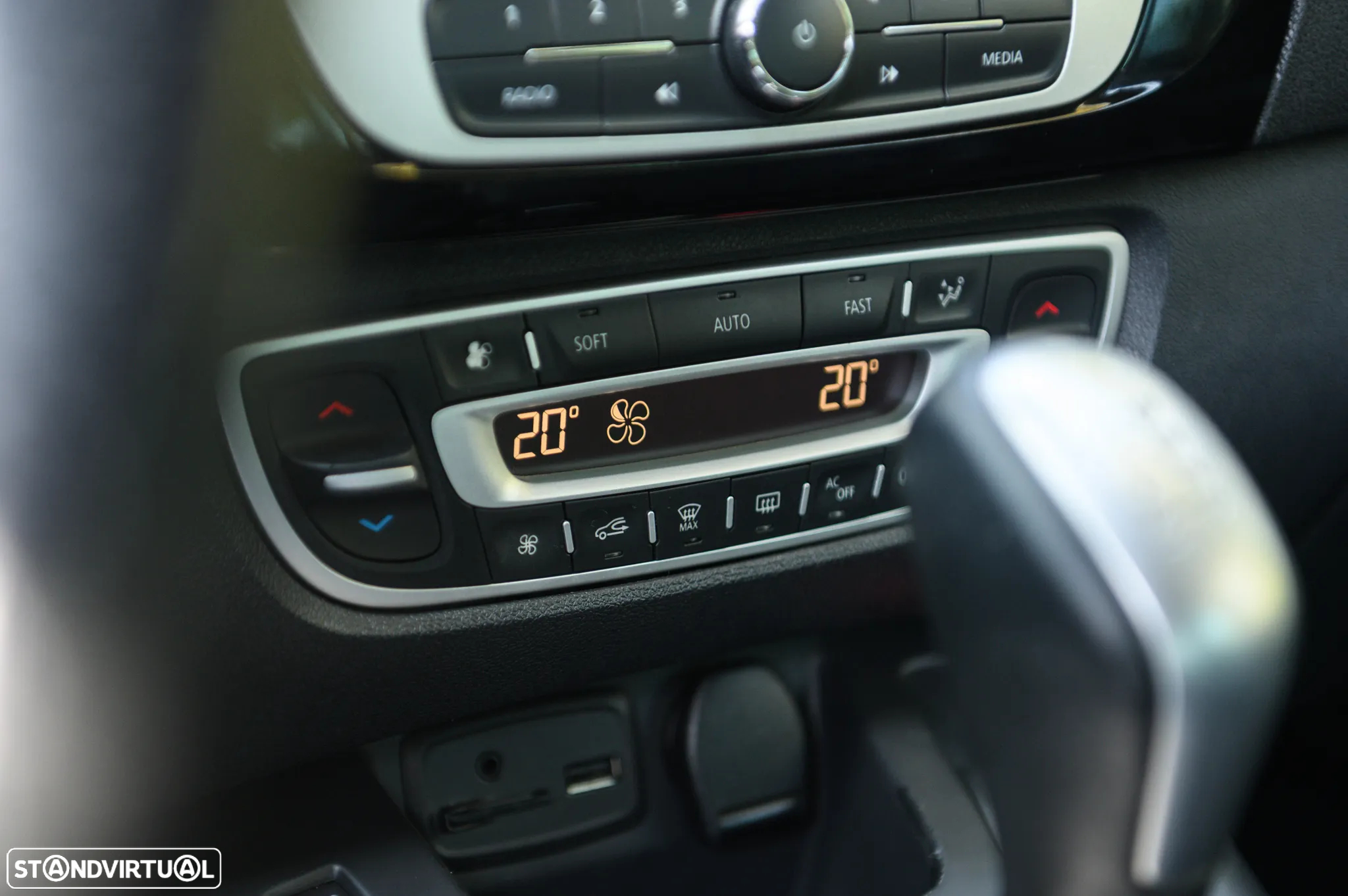Renault Grand Scénic ENERGY dCi 110 EDC BOSE EDITION - 32