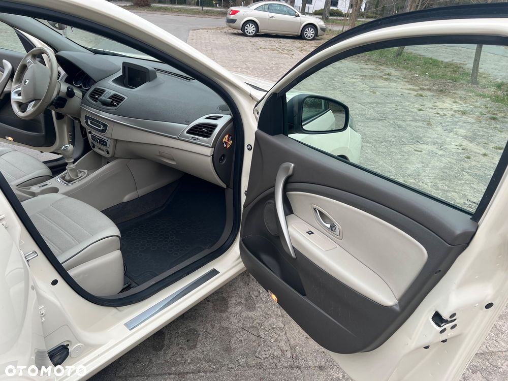 Renault Fluence 2.0 16V Privilege - 19