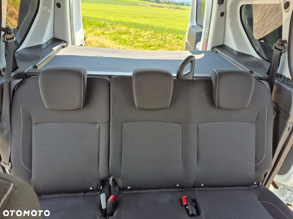 Dacia Dokker 1.5 Blue dCi Laureate - 6