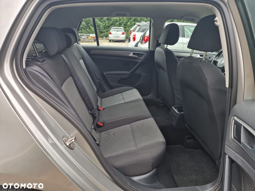 Volkswagen Golf 1.2 TSI BlueMotion Technology Cup - 17