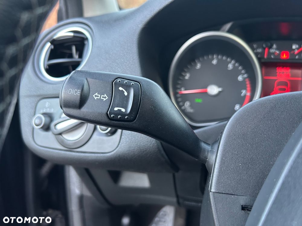 Ford Mondeo 2.0 Trend X - 24