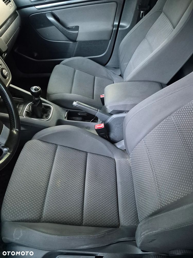 Volkswagen Golf 2.0 TDI GT Sport - 9