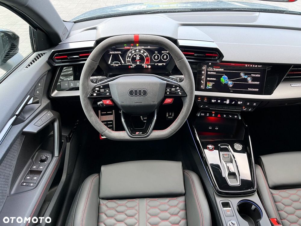 Audi RS3 Sportback - 16