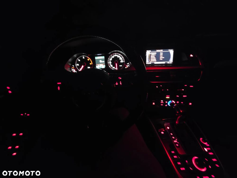 Audi A4 Avant 2.0 TDI DPF multitronic Ambiente - 6