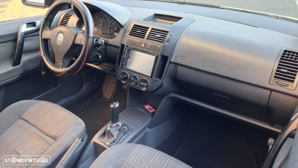 VW Polo 1.4 TDi Trendline AC - 8