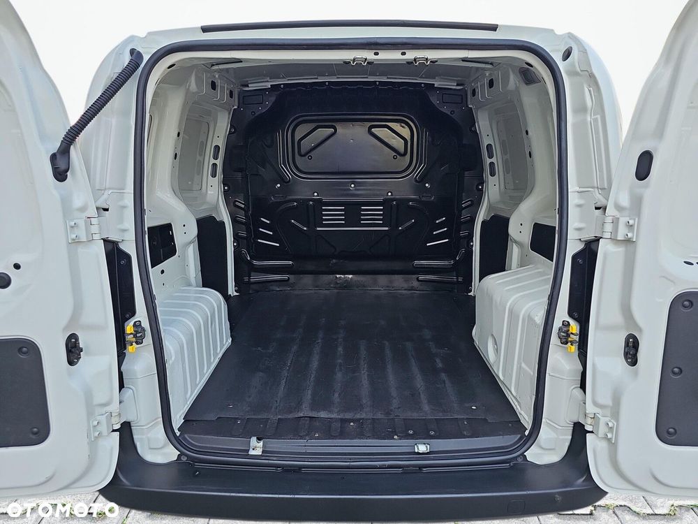 Fiat Fiorino 1.4 Easy - 25