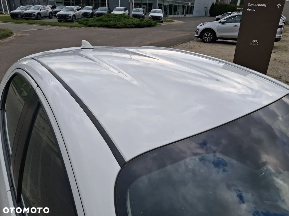 Toyota Yaris 1.5 Comfort - 30