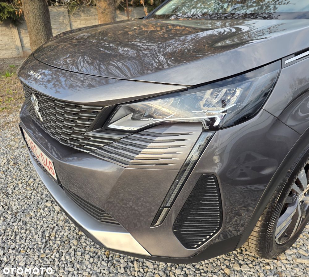 Peugeot 3008 1.6 PureTech Hybrid PHEV Allure Pack S&S EAT8 - 34
