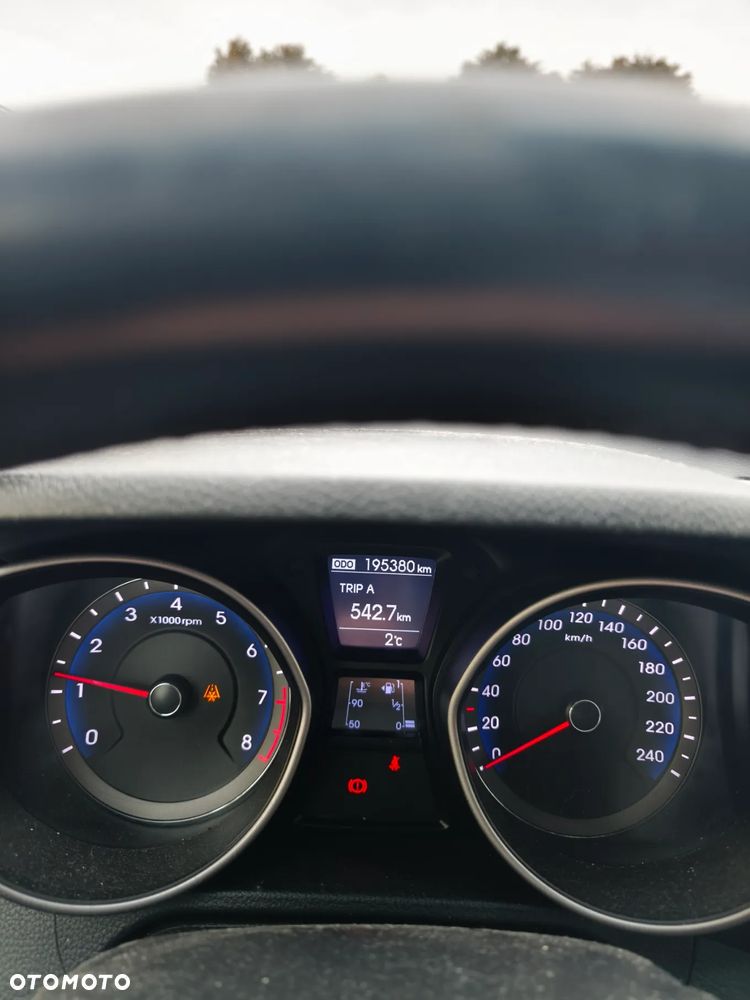 Hyundai i30 1.6 Comfort - 8