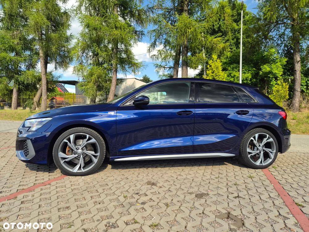 Audi A3 Sportback 35 TDI S tronic S line - 4
