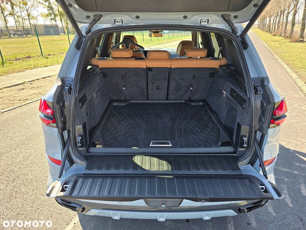 BMW X5 xDrive40d mHEV - 19