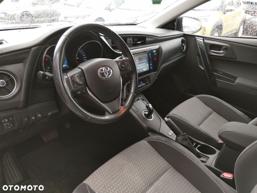 Toyota Auris Hybrid 135 Premium - 15