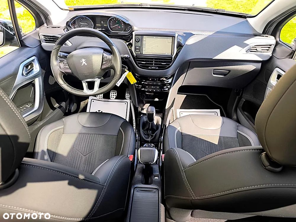 Peugeot 2008 PureTech 110 Stop&Start Business-Line - 22