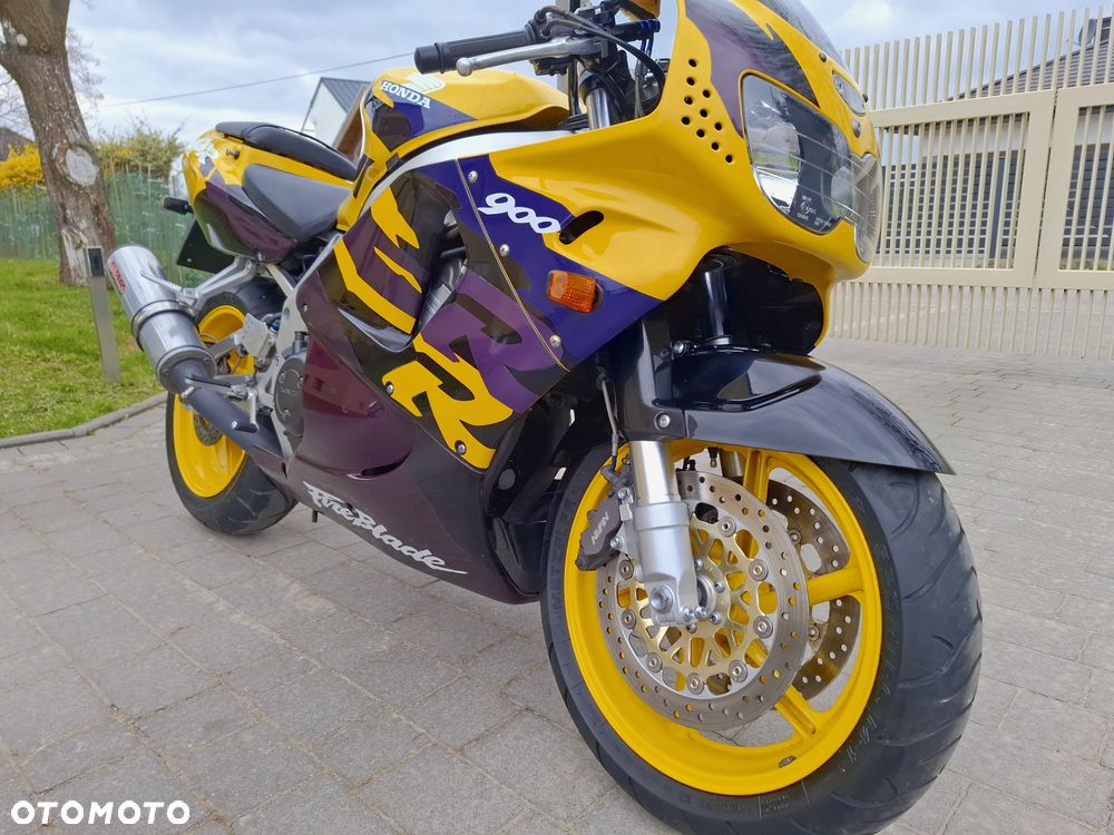 Honda CBR - 14