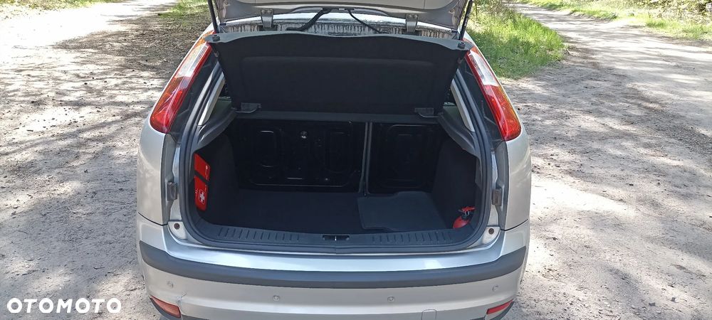 Ford Focus - 5