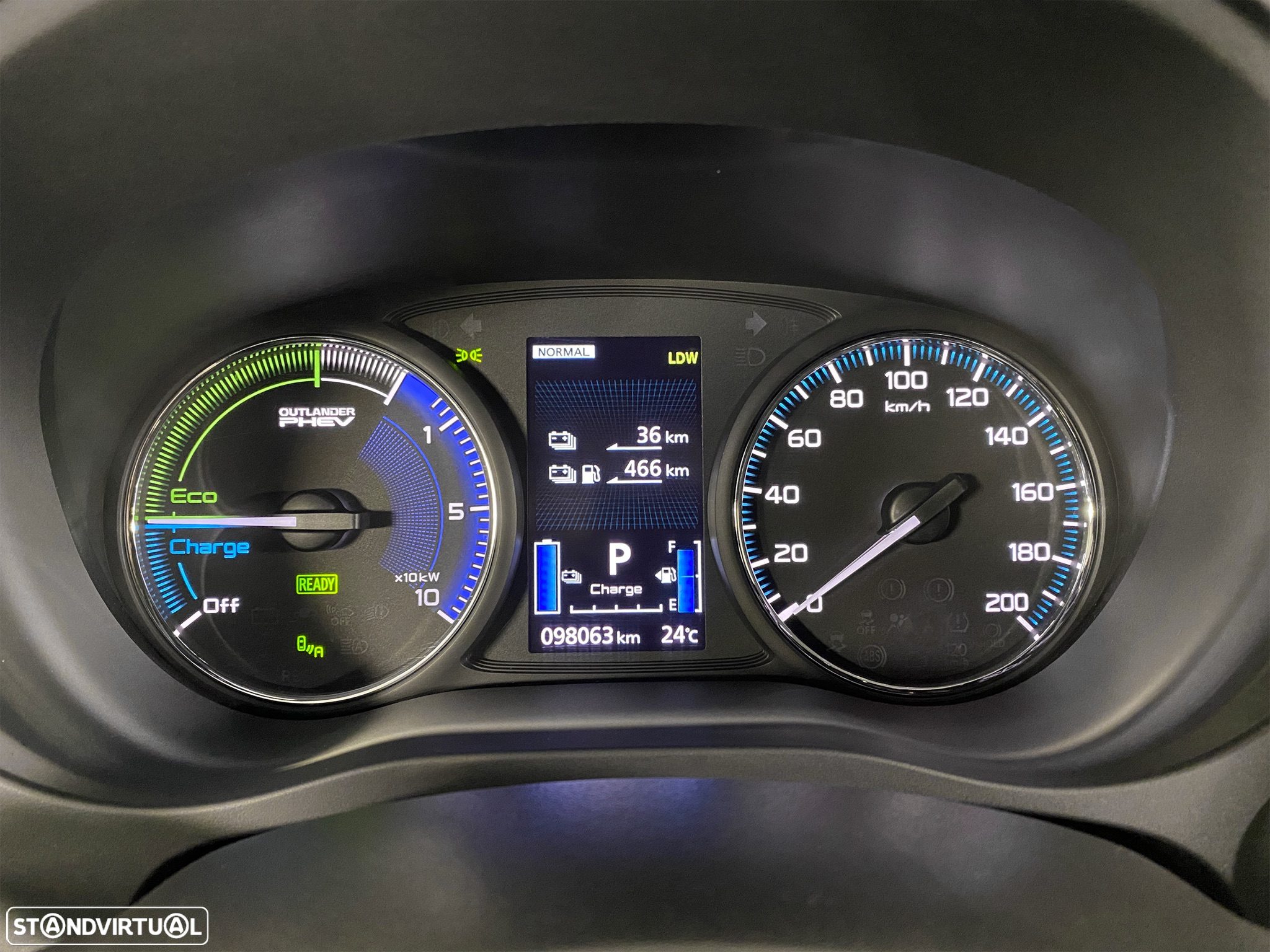 Mitsubishi Outlander 2.4 PHEV Instyle - 11