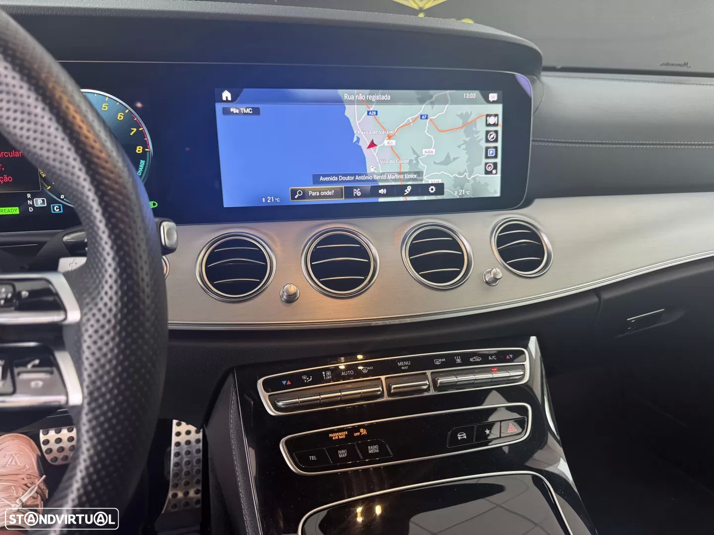 Mercedes-Benz E 300 e AMG Line - 28