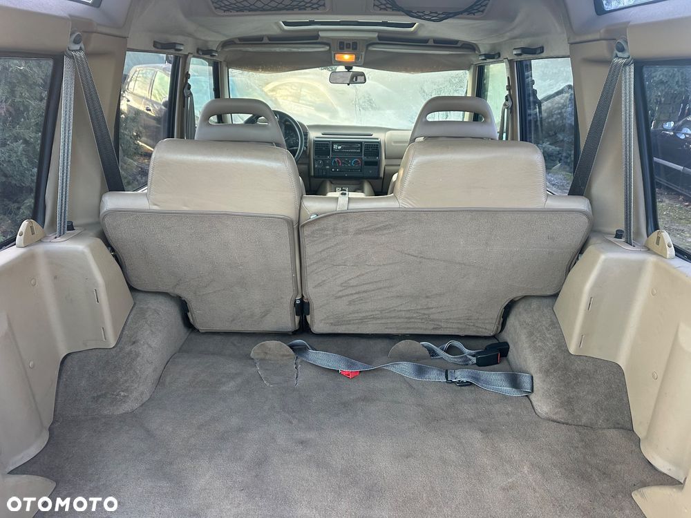 Land Rover Discovery - 8