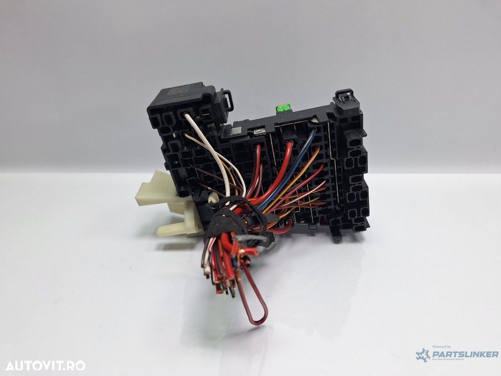 Panou sigurante SKODA OCTAVIA Combi 5E5 2012 - > TDI CKFC, CRMB, CYKA 5Q0937615C - 2