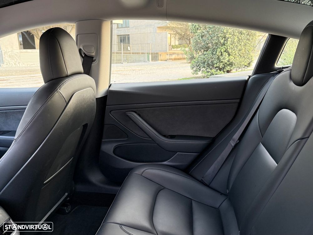 Tesla Model 3 Standard Range Plus RWD - 29