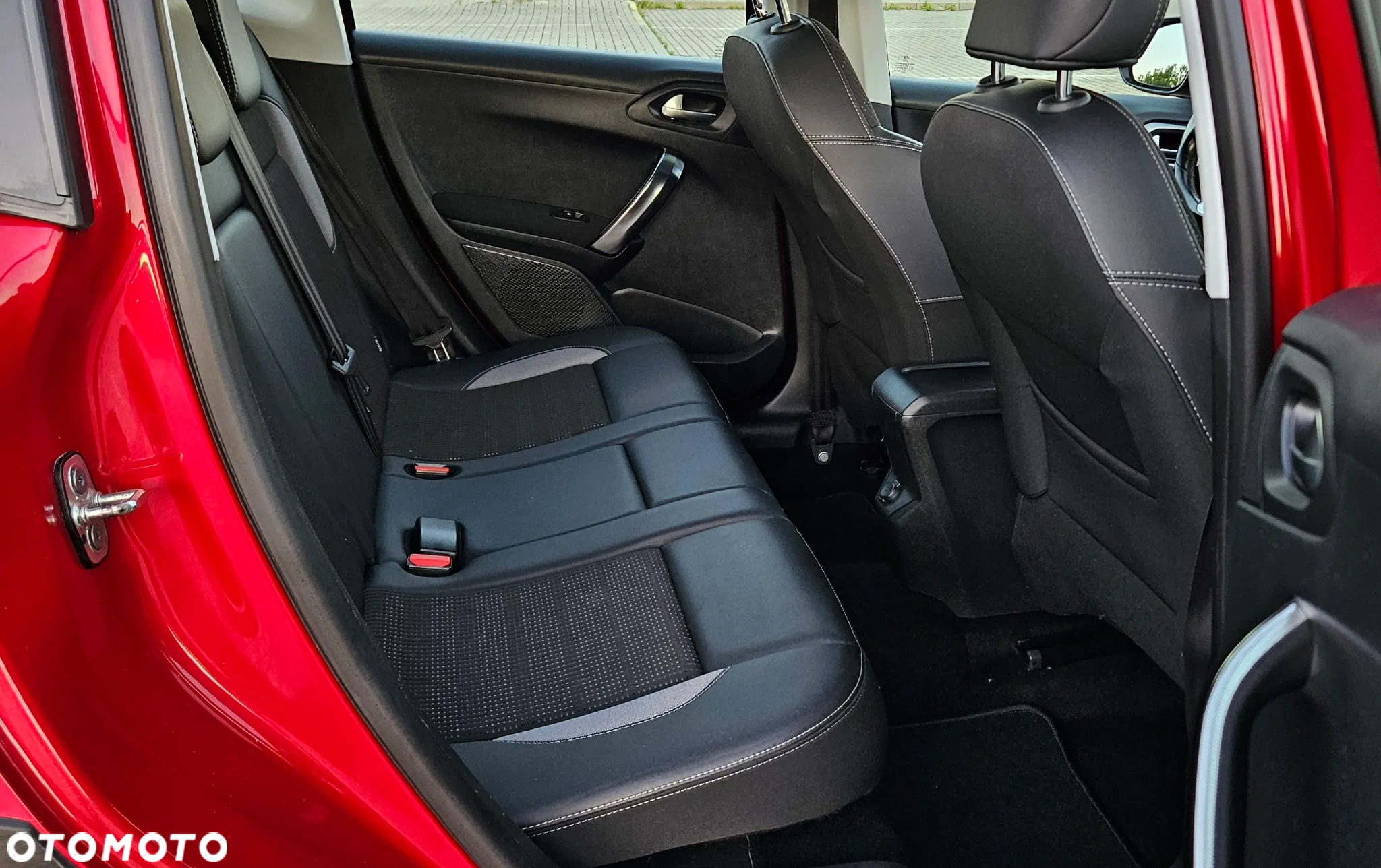 Peugeot 2008 PureTech 110 Stop&Start Allure - 7