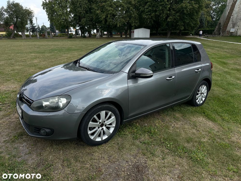 Volkswagen Golf 1.6 TDI DPF Highline - 2