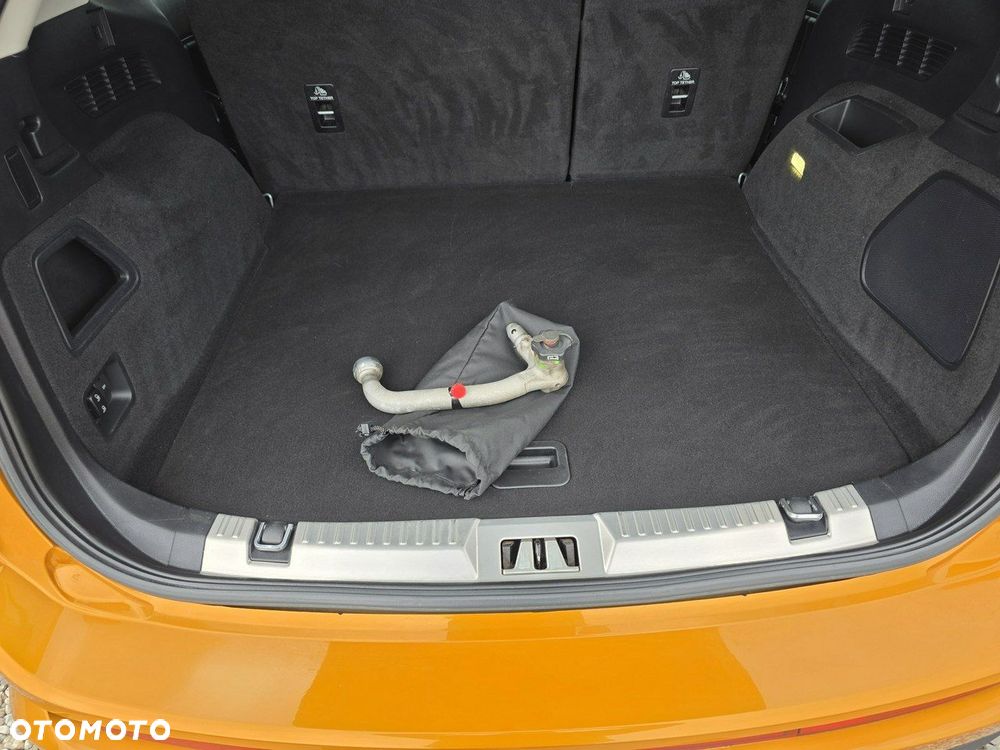 Ford Edge 2.0 TDCi 4x4 ST-LINE - 33