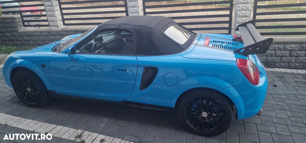Toyota MR2 - 4