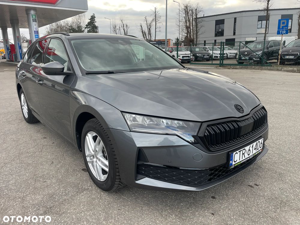 Skoda Octavia 2.0 TDI DSG Selection - 2